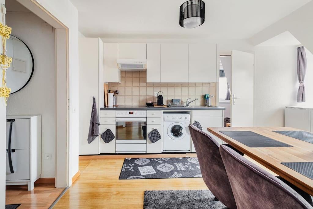 Charmante Wohnung An Beliebter, Urbaner Lage 취리히 외부 사진